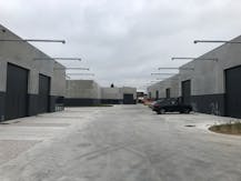 Recent warehouse of 108 m² in Roeselare