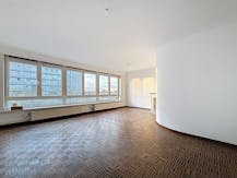 Ruim tweeslaapkamerappartement te huur in Merksem!