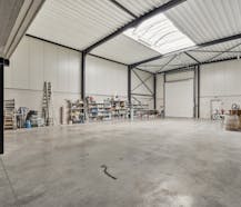 Bedrijfsgebouw op industriezone Nelca Noord te Lendelede