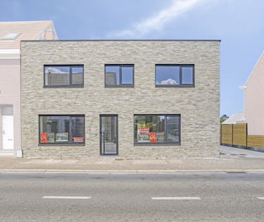 Prachtige instapklare woning met 3 slpks te Essen-Hoek!
