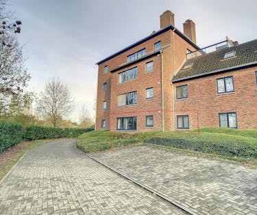 Gelijkvloers appartement met 1 slaapkamer te huur in Sint-Kruis