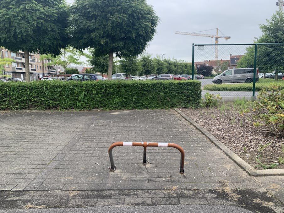 Autostaanplaatsen te koop in de Noordlaan te Roeselare