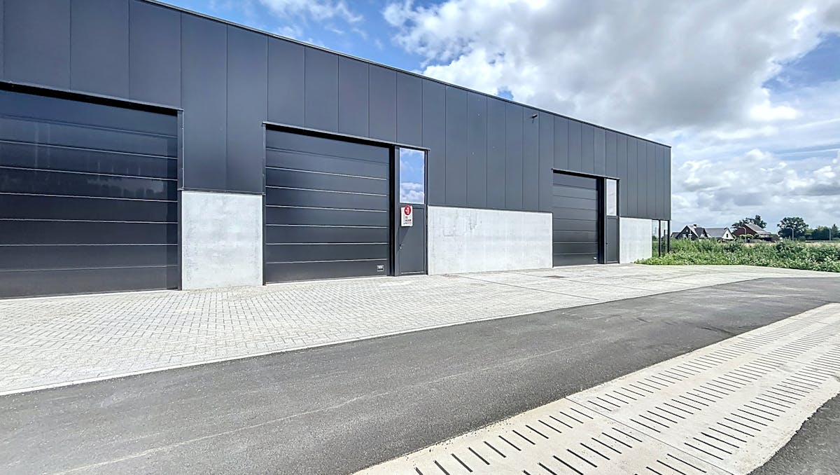 Nieuwbouw KMO-unit te huur van ca. 180 m² in project Saturnus