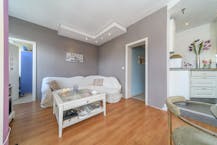 Centraal gelegen appartement met zongericht terras en garage