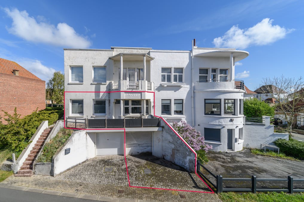 Centraal gelegen appartement met zongericht terras en garage