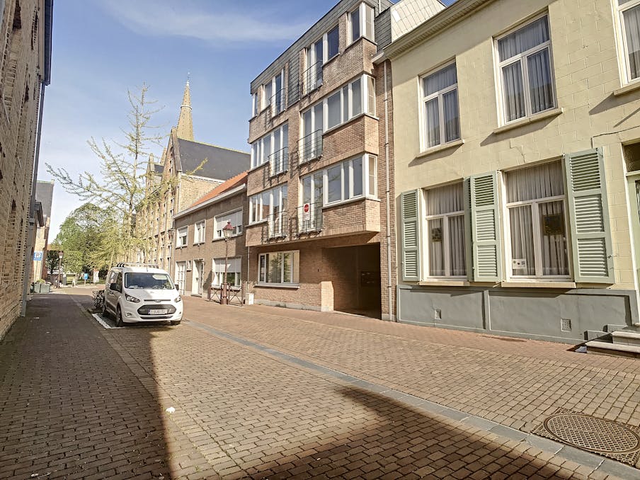 Mooi appartement met 1 slaapkamer te huur gelegen in Gistel!