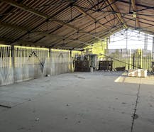 Loods van ca. 565 m² te huur op centrale ligging te Izegem