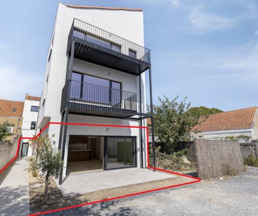 Appartement (98 m²) met 3 slaapkamers en terras in De Panne