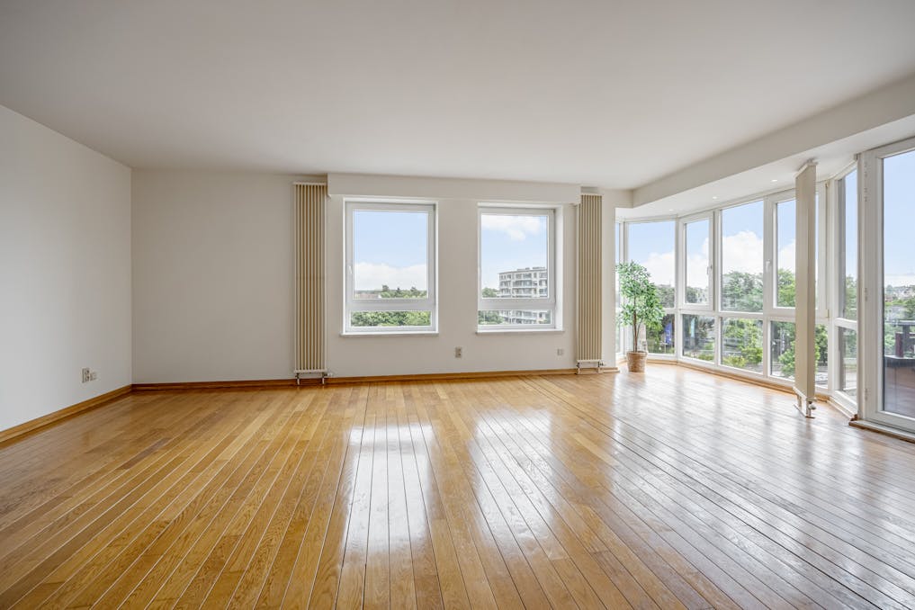 Appartement spacieux à vendre au cœur de Hasselt avec terrasse et place de parking