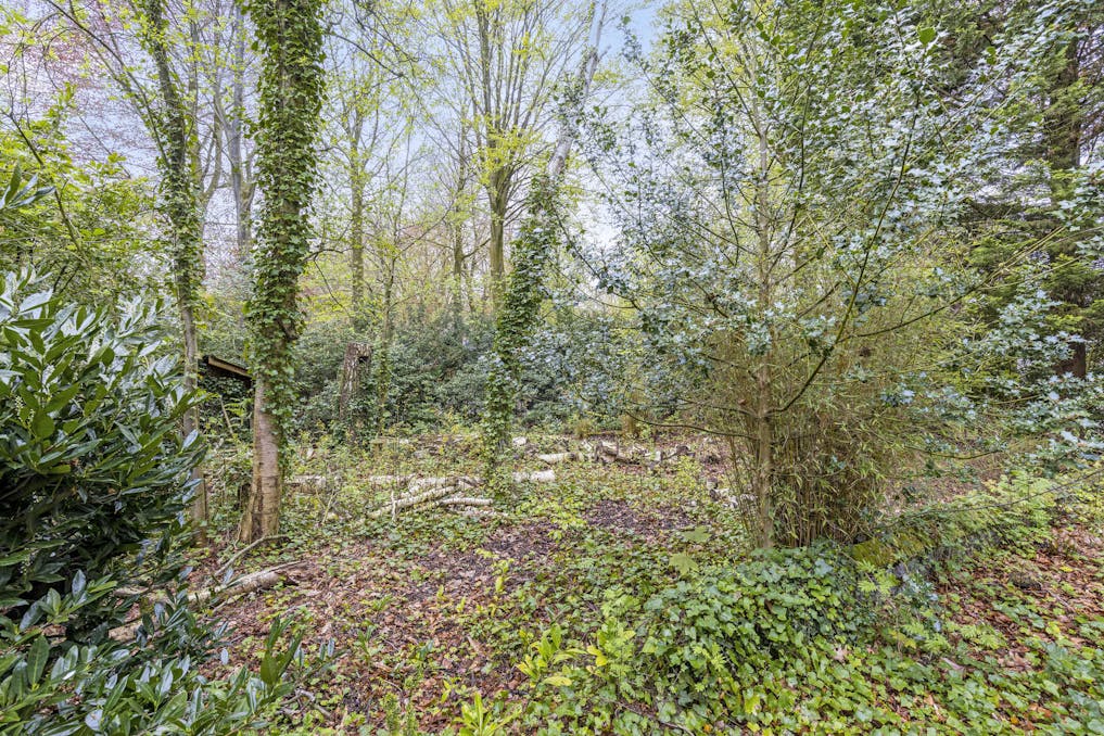 Perceel (1.100m²) langs De Linde / Puienbroeklaan te Sint-Kruis (Brugge)