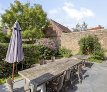 Polyvalent huis te koop in hartje Brugge
