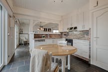 Landelijke woning met 4 slaapkamers op 2.772m² te Beauvoorde.