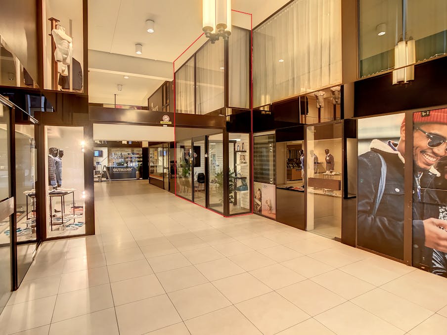 Espace commercial d'environ 100 m² dans le centre de Roeselare