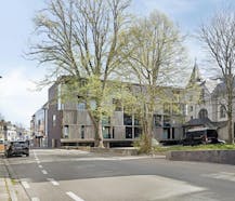 Lichtrijk appartement met 2 kamers centrum Waregem te huur!