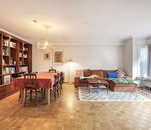 Op te frissen appartement aan de Coupure te Gent