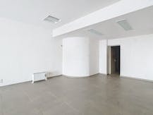 Handelspand te huur op de zeedijk te Middelkerke Bad