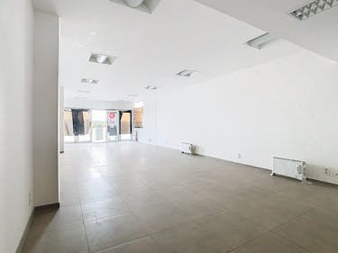 Handelspand te huur op de zeedijk te Middelkerke Bad