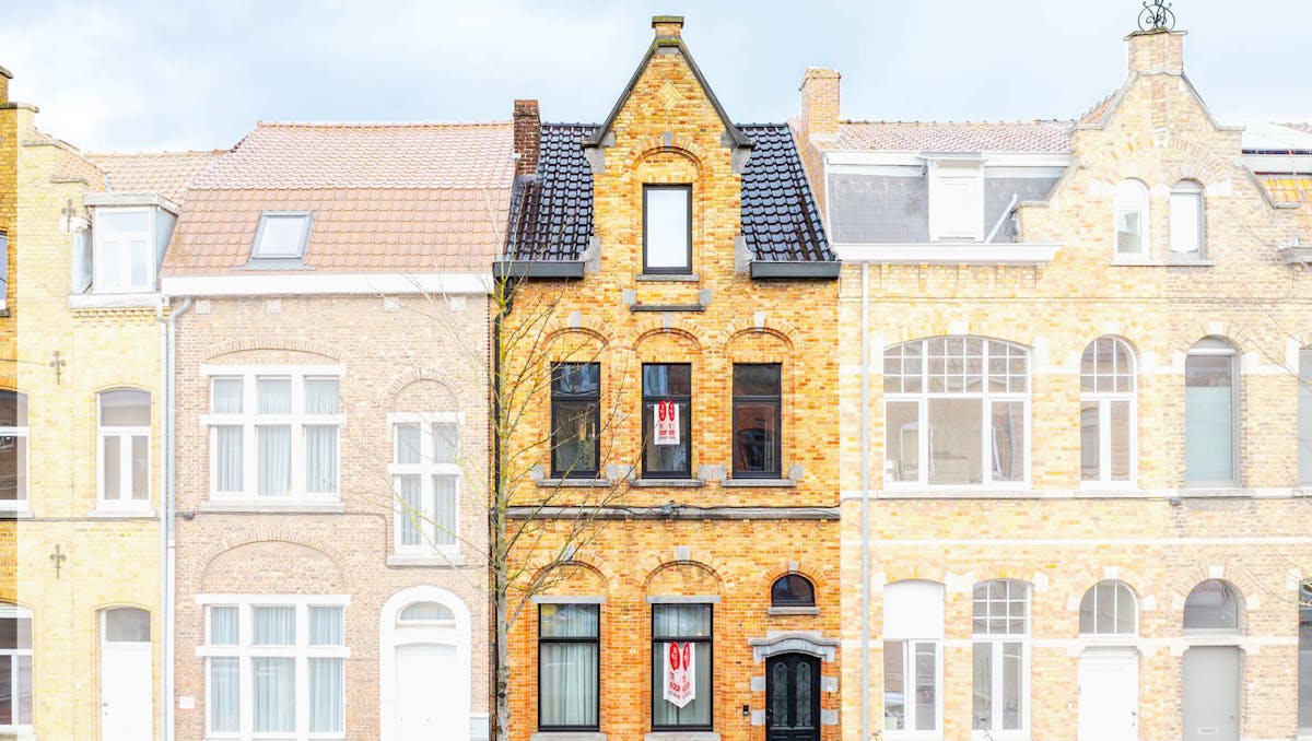 Gerenoveerd huis te koop in Ieper centrum