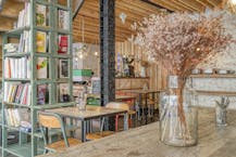 Veelzijdig handelspand (ca. 329 m²) te huur in Roeselare