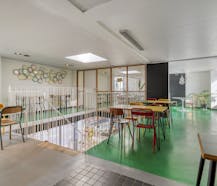 Veelzijdig handelspand (ca. 329 m²) te huur in Roeselare