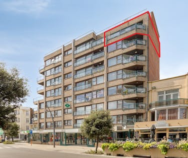 Appartement (80m²) met 2 slaapkamers in centrum De Panne