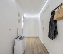 Gerenoveerd appartement met 2 slaapkamers en garagebox nabij centrum Hasselt