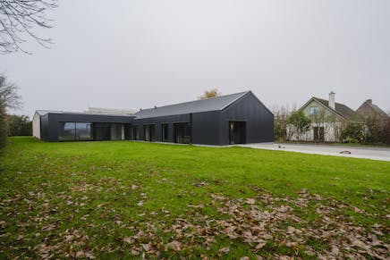 Bedrijfsgebouw te koop Poperinge