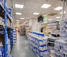 Handelspand 537m² met parking te koop op de Pauwengraaf