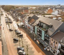 Handelspand 537m² met parking te koop op de Pauwengraaf