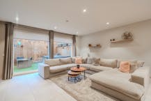 Recente woning met 4 slaapkamers te koop in Knokke-Heist