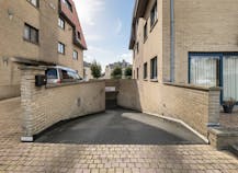 Zeer ruime garagebox vlakbij centrum Middelkerke!