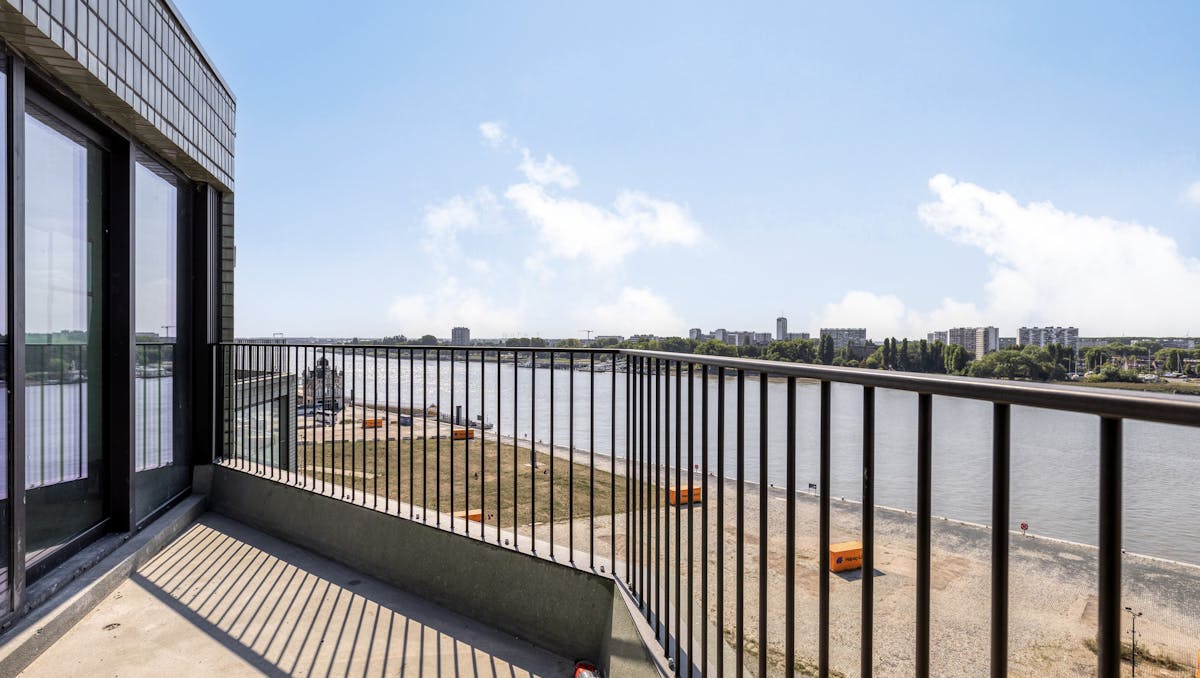 Luxe duplexpenthouse A0801