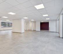 Handels- en kantoorruimte (220 m²) op toplocatie in Boom