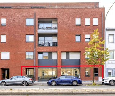 Handels- en kantoorruimte (220 m²) op toplocatie in Boom