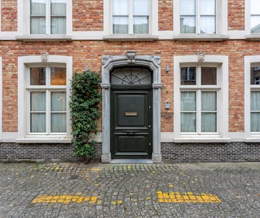 Charmant, instapklare herenhuis (°2007) op toplocatie in Brugge