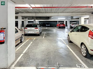 Staanplaats te huur Strombeek-Bever