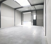 Nieuwbouw magazijn te huur in Pittem
