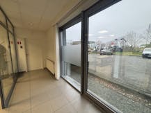 Kantoor te huur van ca. 245 m² te huur in Waregem.