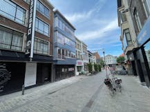 Casco handelspand van ca. 140 m² te huur in hartje Hasselt