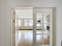 Ruim twee slaapkamer appartement aan de stadsrand van Gent.