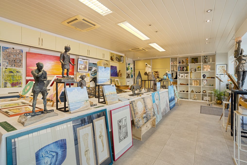 Handelspand te koop op topligging in Kerkstraat in Wenduine