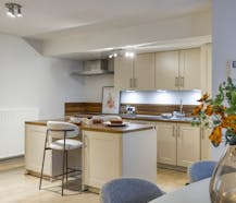 Gelijkvloers appartement met 3 slaapkamers in historisch centrum van Brugge.