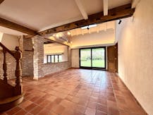 TE HUUR: Ruime woning met 4 slaapkamers te Stevoort (Hasselt)