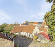 Uniek eigendom met drie gebouwen in Brugge te koop