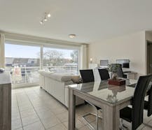 Instapklaar appartement te koop te Sint-Andries met 1 slpk en terras