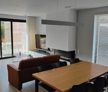 Ready to move in stylish Ben home with air conditioning - viewing day 11/10