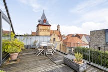 Ruim, lichtrijk appartement met twee slaapkamers te koop in Brugge