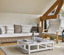 Ruim, lichtrijk appartement met twee slaapkamers te koop in Brugge