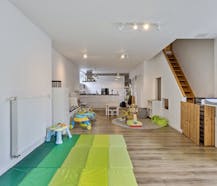 Handelspand/huis met mogelijkheden te koop in Schoten