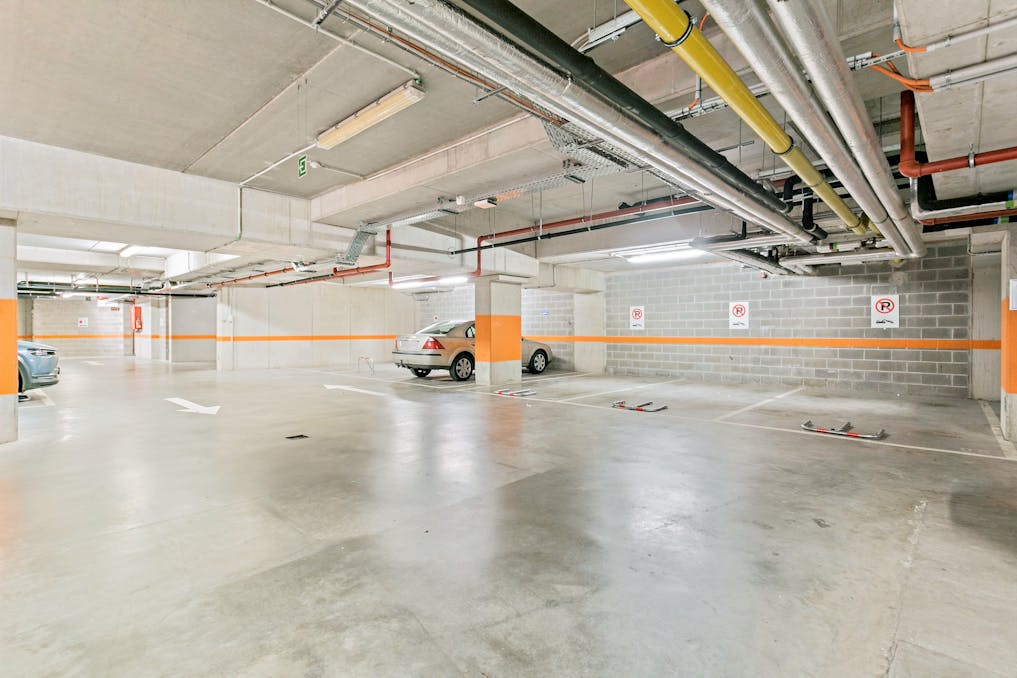 Place de parking souterraine à vendre dans le bâtiment Figaro !